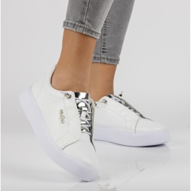 Kožne cipele Filippo DP2041 / 21 Wh bijele bijela 1