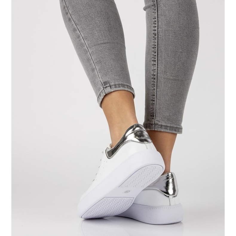 Kožne cipele Filippo DP2157 / 21 Wh bijele bijela 2