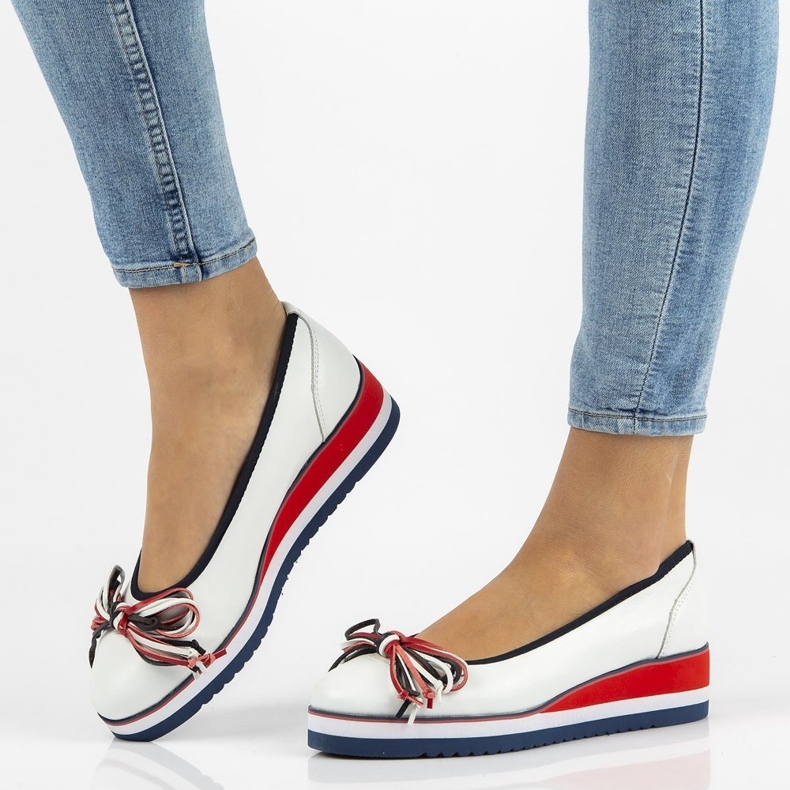 Kožne balerinke Filippo DP2159 / 21 Wh bijele bijela 1