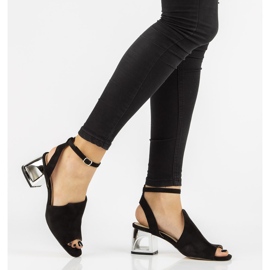 Crne Filippo DS2107 / 21 Bk sandale na petu crna 2