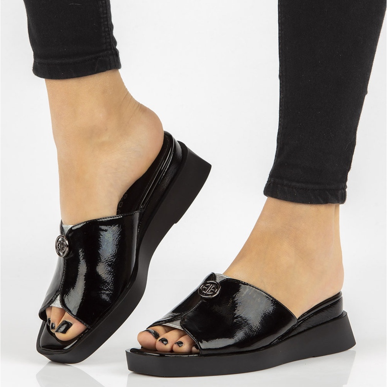 Filippo DK2351 / 21 Bk crne papuče crna 1