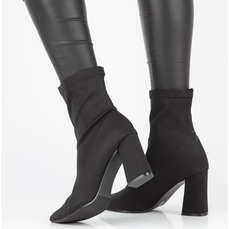 Crne čizme Filippo DBT3126 / 21 Bk crno 2