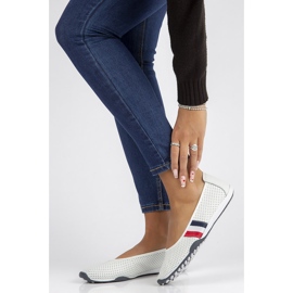 Kožne cipele Filippo DP2063 / 22 Wh bijele bijela 1