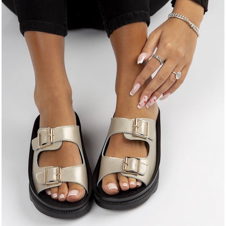 Kožne papuče Filippo DK3599 / 22 Go zlatne zlatni 2