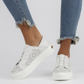 Kožne cipele FILIPPO DP3529 / 22 Wh bijele bijela 2