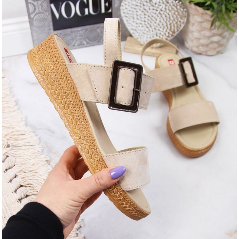 Sandale na klin Big Star W JJ276032 bež 1