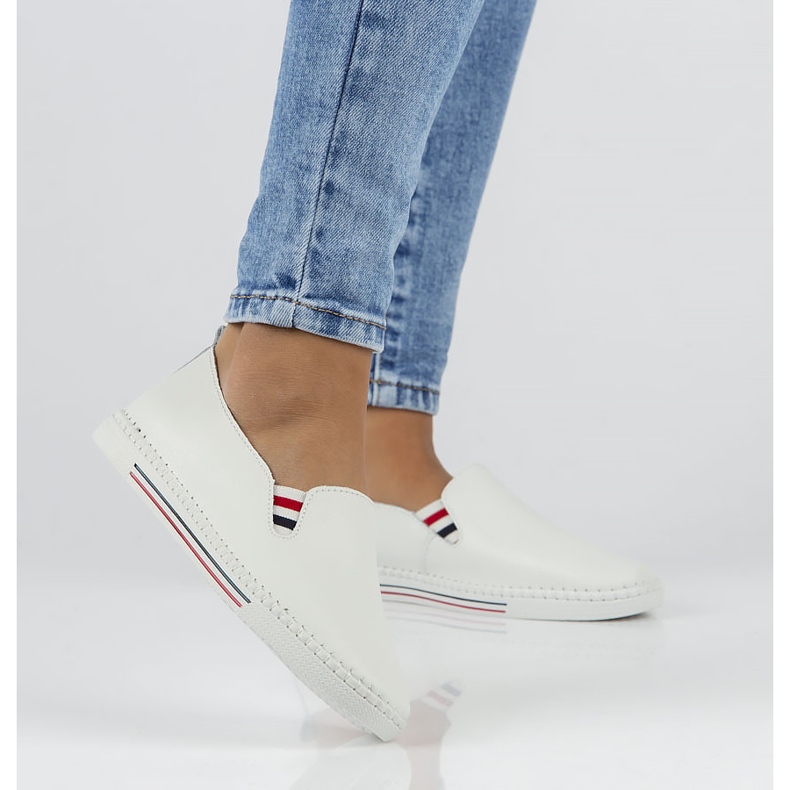 Kožne cipele FILIPPO DP066 / 22 Wh bijele bijela 1