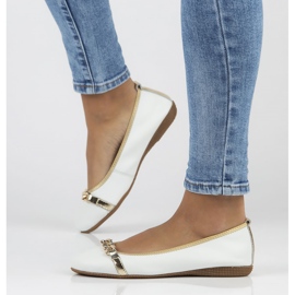 Kožne balerinke Filippo DP3709 / 22 Wh bijele bijela 1