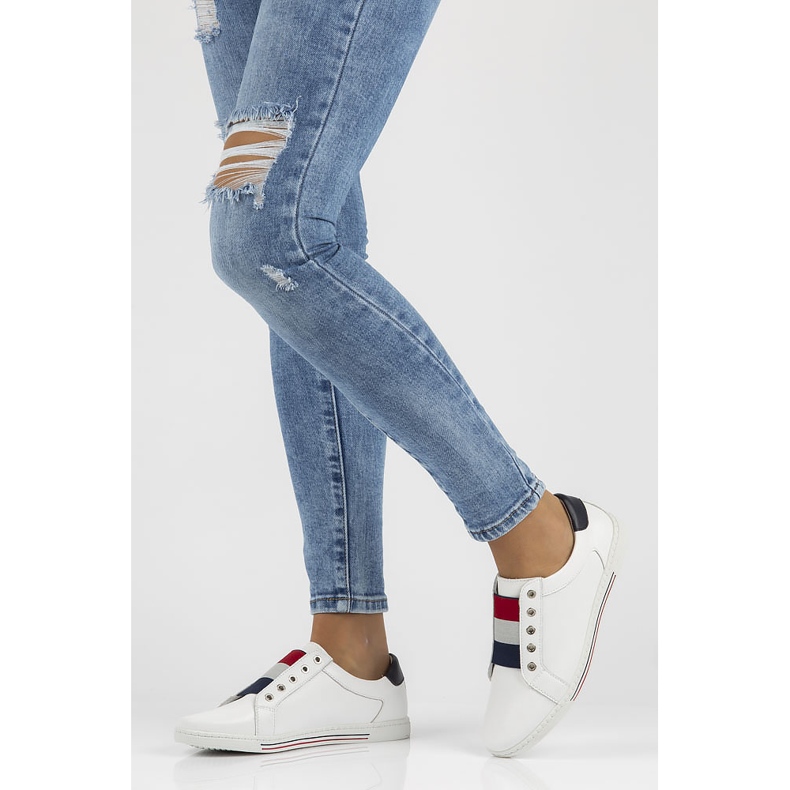 Kožne cipele Filippo DP2155 / 22 Wh bijele bijela 1