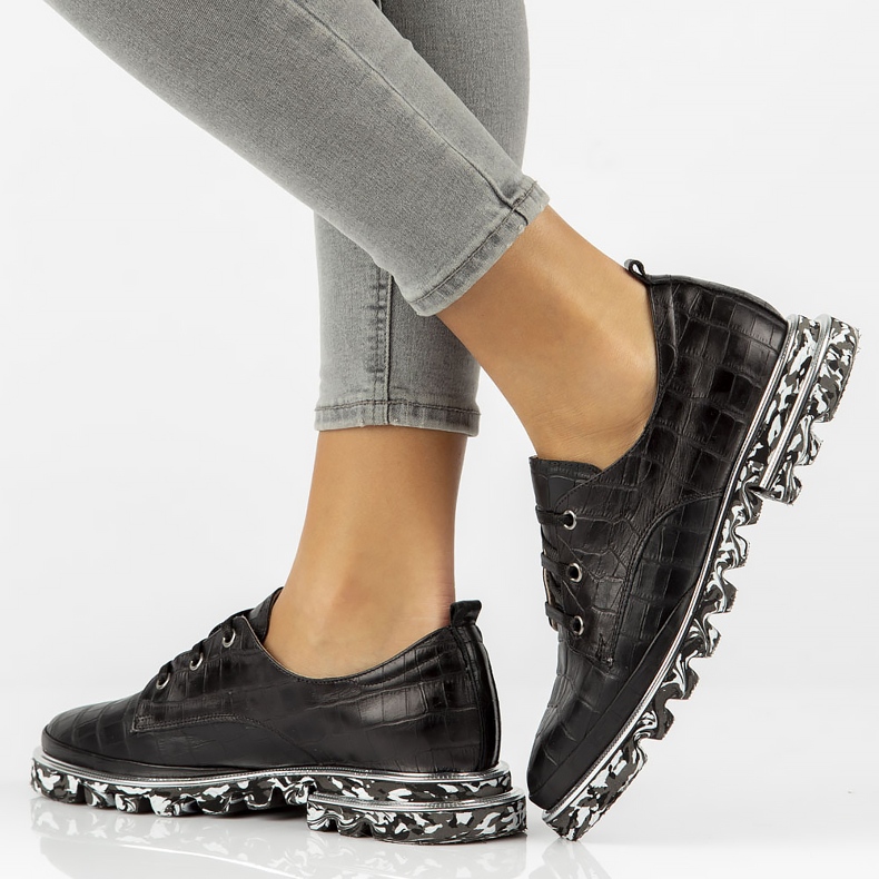 Kožne cipele Filippo DP3918 / 2022 Bk crne crno 1