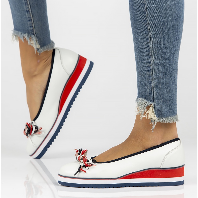 Kožne balerinke Filippo DP2159 / 22 Wh bijele bijela 1