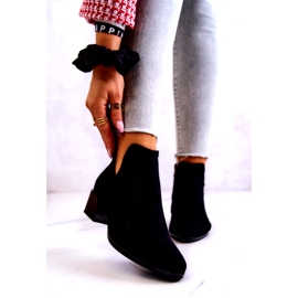 Vinceza Crne Carine ažurne antilop čizme s izrezom crna 1