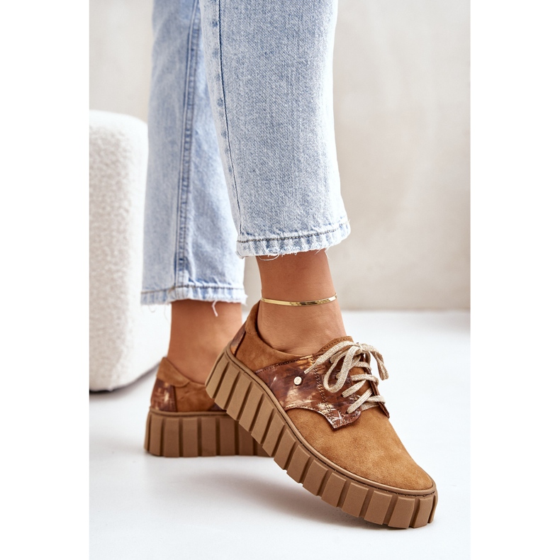 Antilop cipele na smeđoj platformi za hipnozu smeđa 1