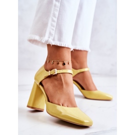 PG1 Modne lakirane pumpice na žutom maoris baru žuta boja 1
