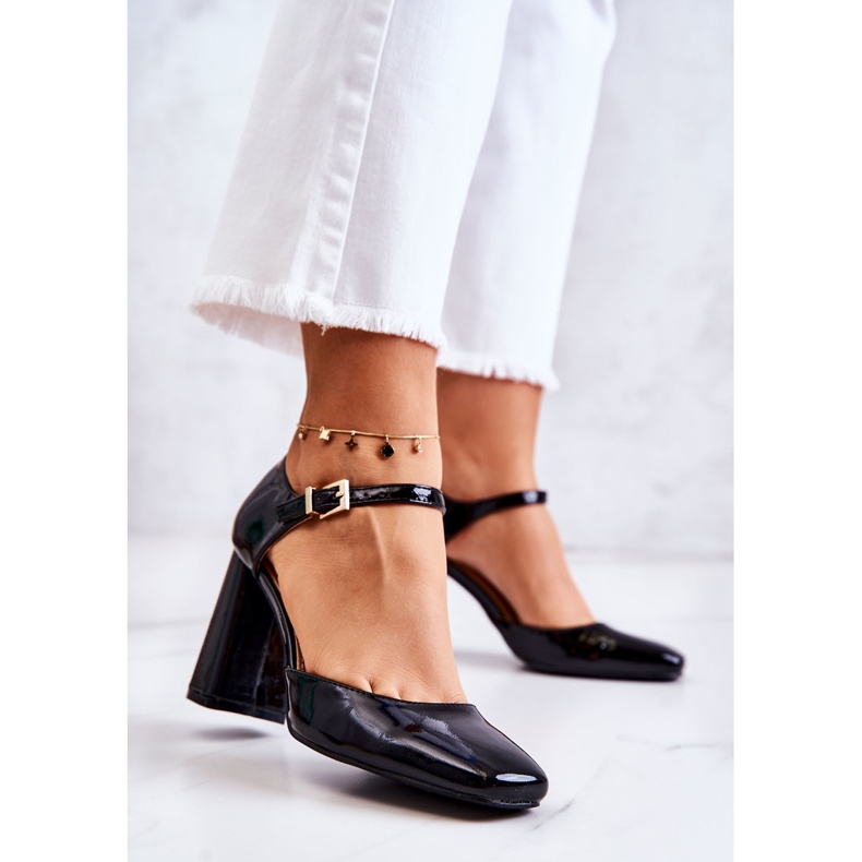 PG1 Modne lakirane pumpice na crnom maoris baru crna 2