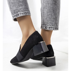 Crni brogovi na Arden postu crno 2