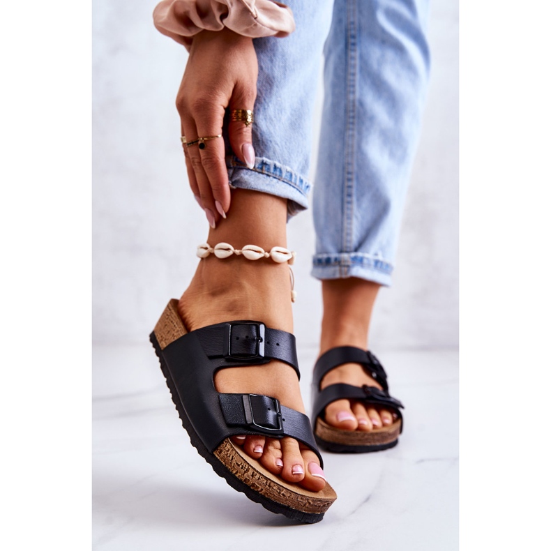 Ženske papuče s kopčom Inblu NM000028 crne crna 1