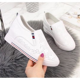 Kožne tenisice s bijelim ažurnim klinovima W Filippo bijela 1