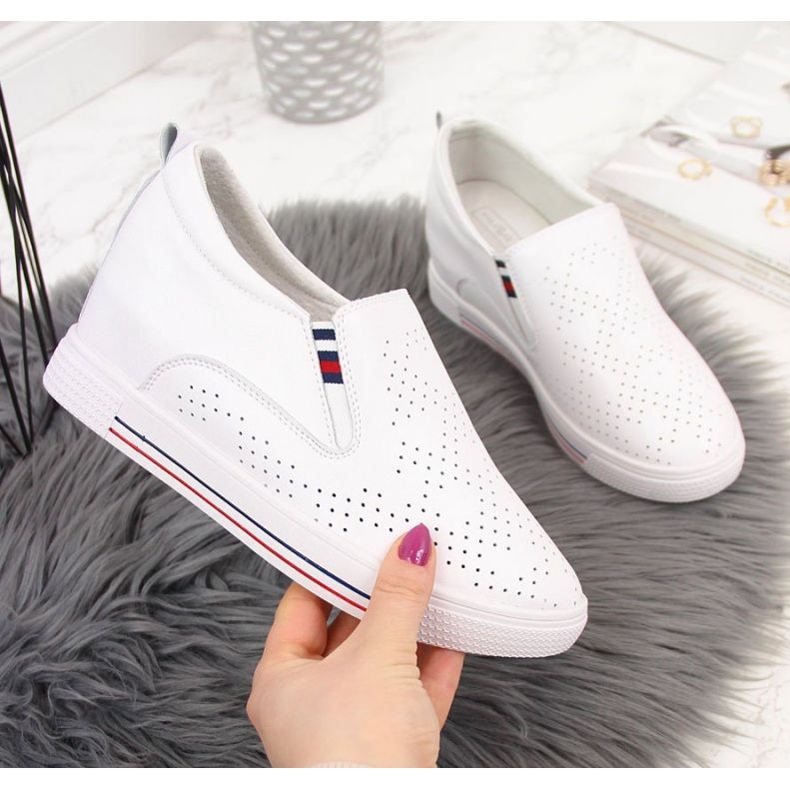 Kožne tenisice s bijelim ažurnim klinovima W Filippo bijela 1