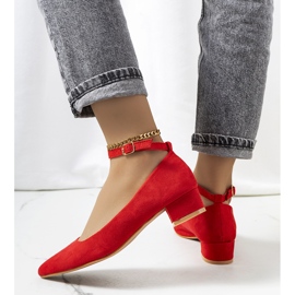 Crvene pumpe na stupu Samira crvena 1