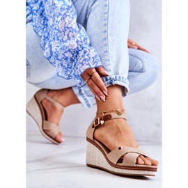 PS1 Ženske sandale na klin tamno bež Veenus 1