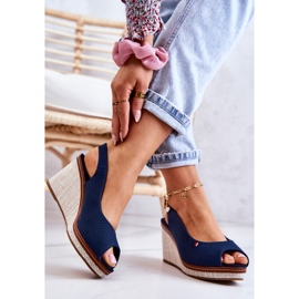 Ženske udobne sandale s kopčom tamnoplave Thallas plava 2