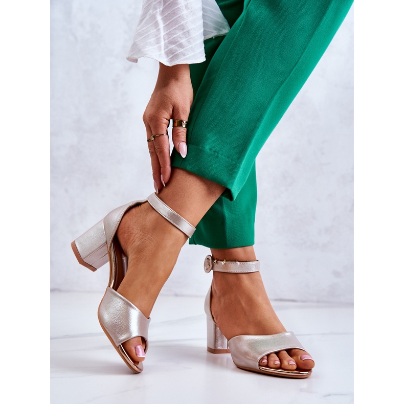 Kožne sandale na visoku petu Vinceza 22-20100 Zlatne zlatna 2