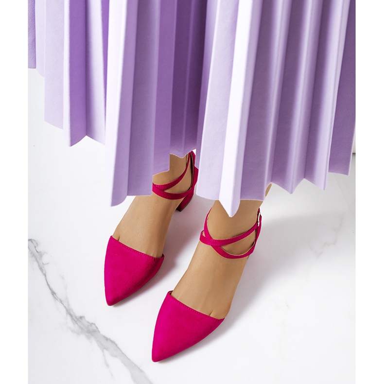 Ružičaste pumpice na Hyde postu ružičasta 2