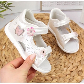 Bijele sandale na čičak u American Clubu bijela 1