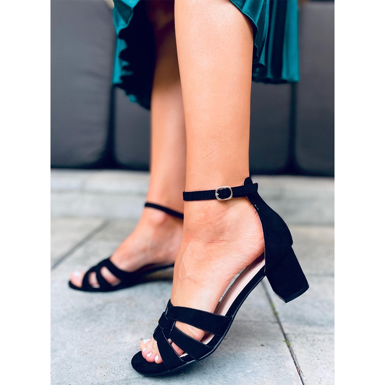 Avium crne sandale na petu crna 2