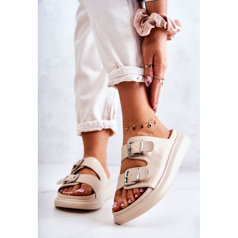 Ženske kožne papuče s kopčom La.Fi bež Nariss 1