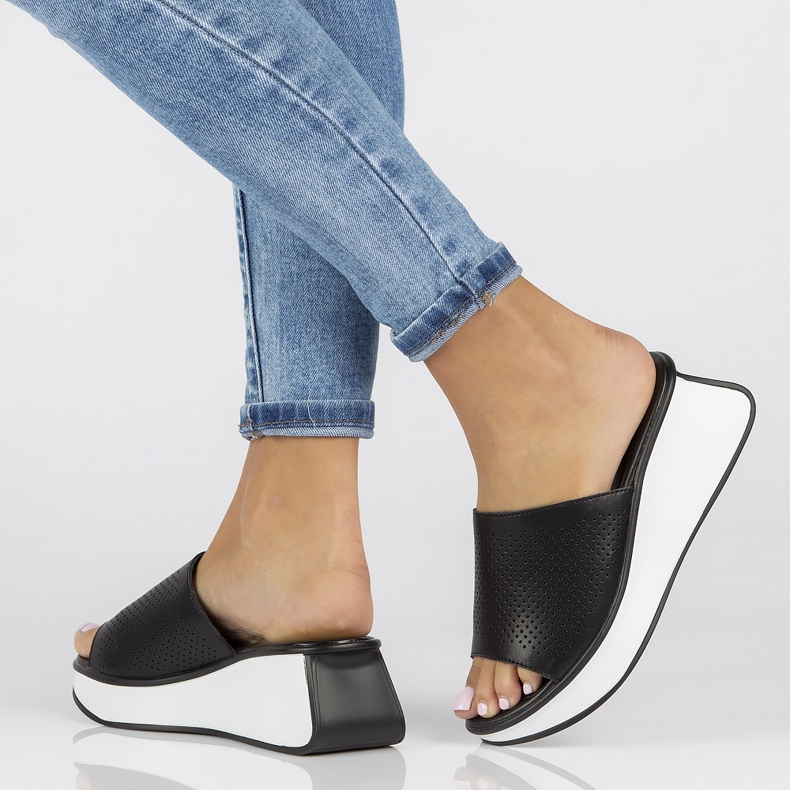 Kožne papuče Filippo DK3614 / 22 Bk crne crna 1