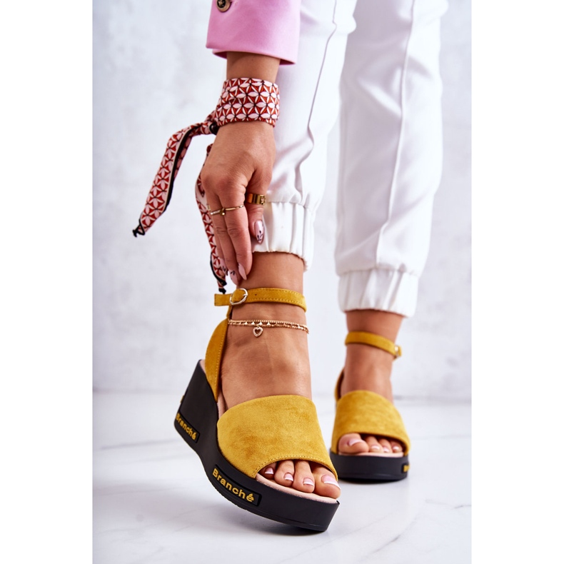 Vinceza Ženske antilop sandale na klin žute Cortena žuta boja 1