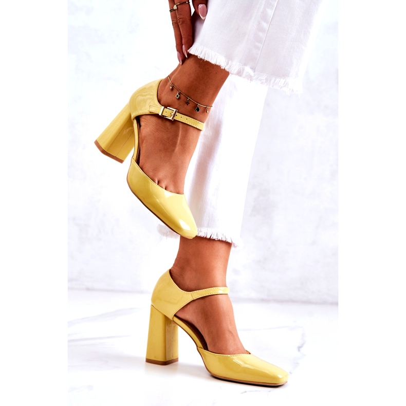 PG1 Modne lakirane pumpice na žutom maoris baru žuta boja 2