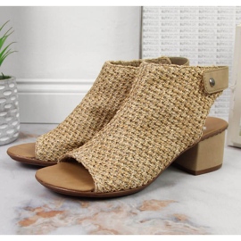 Zatvorene sandale Rieker M RKR538 bež višebojan 2