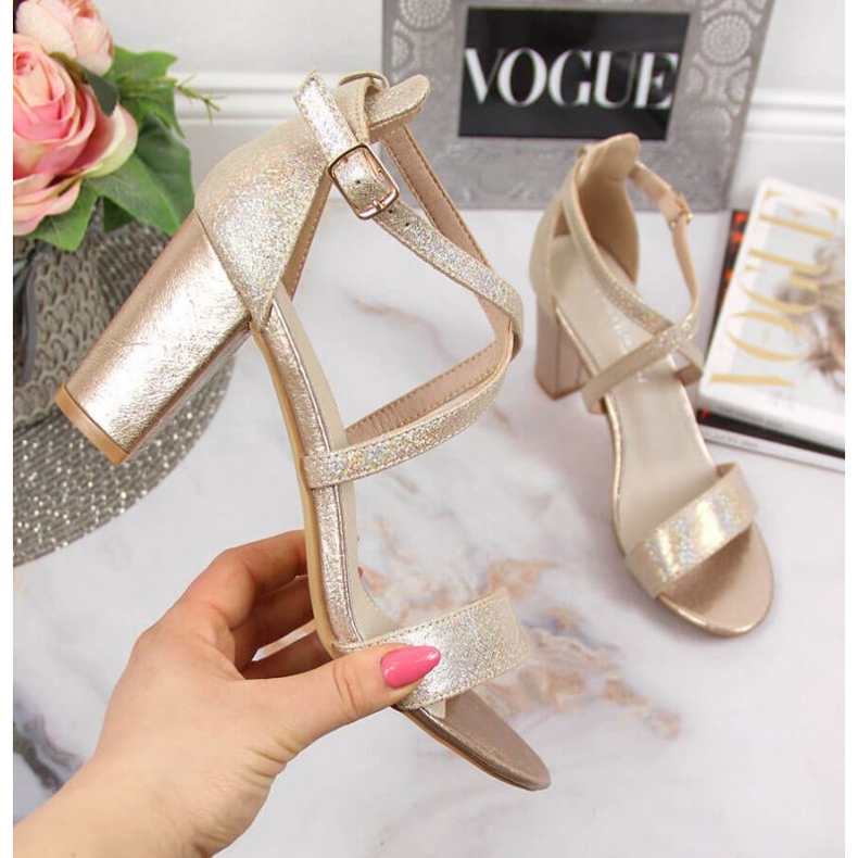 Zlatne sandale Filippo W PAW355B na stupu zlatni 1