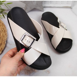 Meliski Zaxy W JJ285057 krem ​​papuče ecru 1