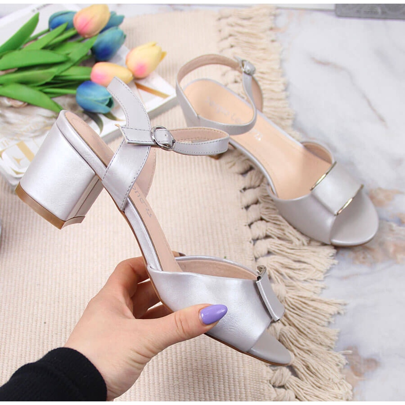 Srebrne sandale na post by Sergio Leone bež 1