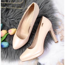 Pumpe na bisernoj svijetlo bež platformi Sergio Leone 2