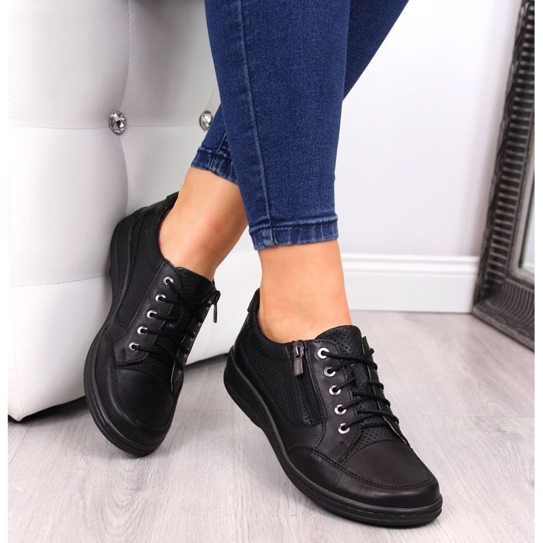 Kožne ženske cipele sa patentnim zatvaračem crne Helios 357 crno 1