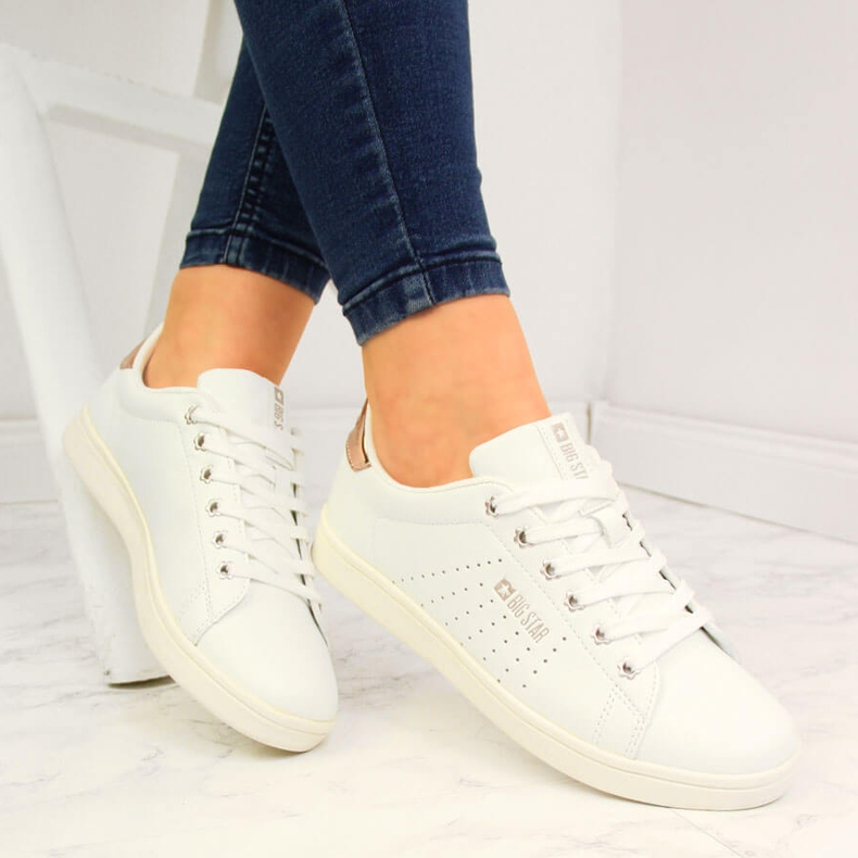 Niske bijele tenisice od eko kože Big Star DD274583 bijela 1