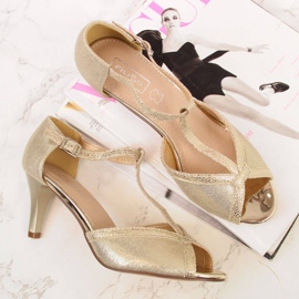 Elegantne otvorene zlatne ženske sandale Filippo zlatni 2