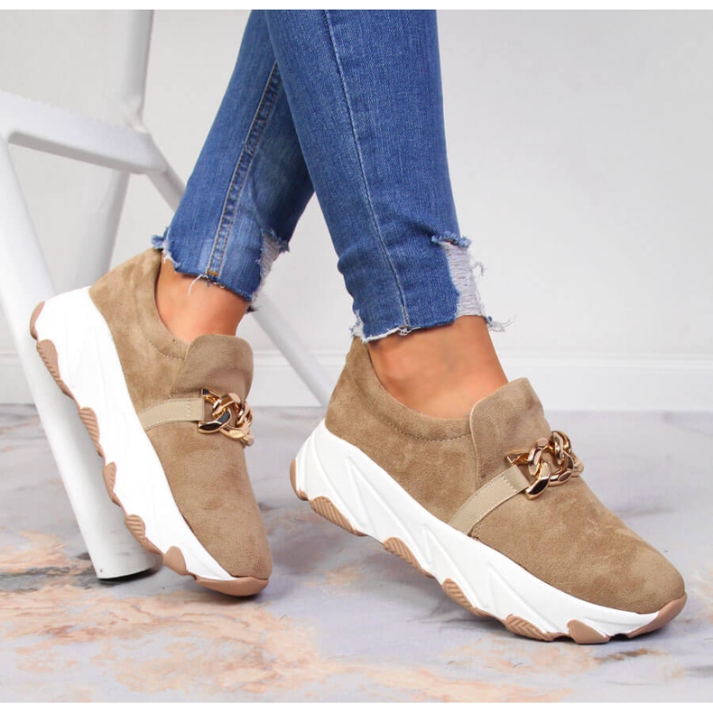 Ženske cipele s lančićem na bež Potocki 1