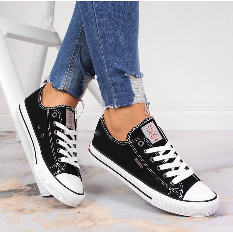 Black Cross Jeans niske tenisice JJ2R4011C crna 1