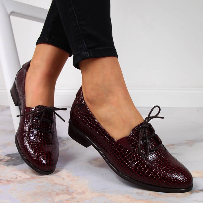 Smeđe lakirane cipele s čipkom Potocki smeđa 1