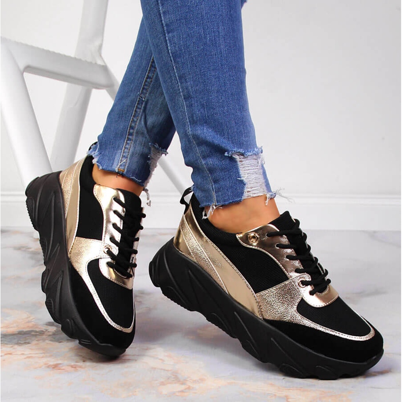 Ženske sportske cipele na platformi Potocki crna zlatni 1