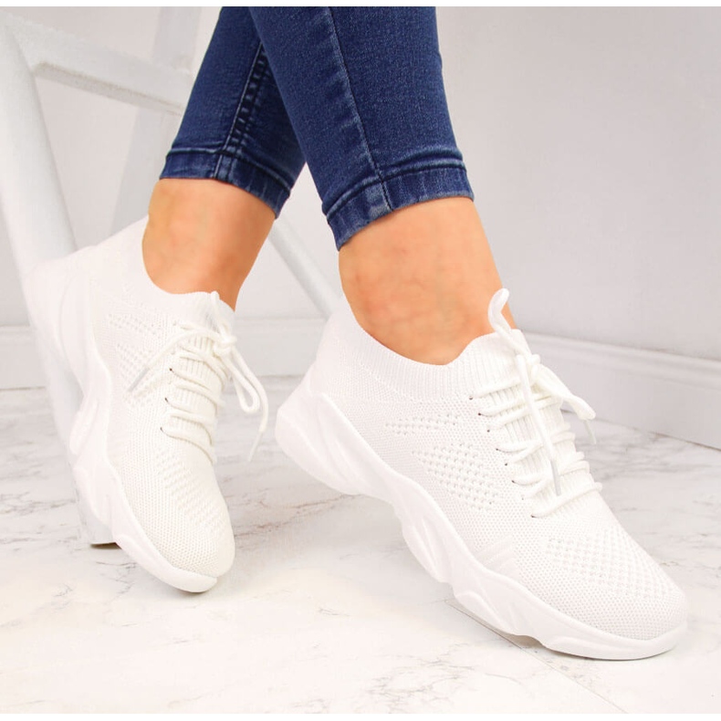 Bijele ženske čarape Filippo sportske cipele bijela 1