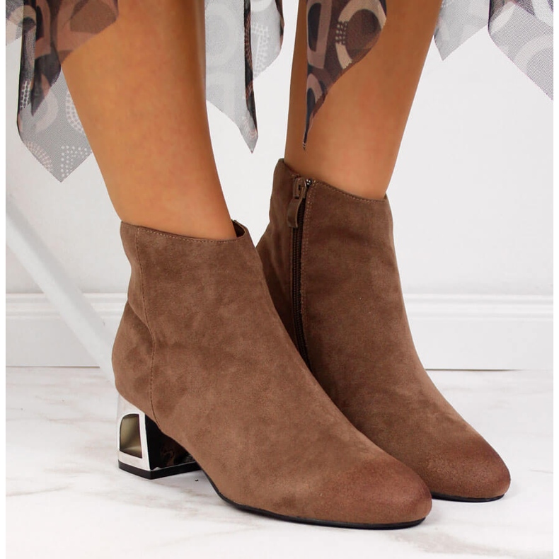 T.Sokolski Smeđe ženske čizme s ukrasnom potpeticom T. Sokolski smeđa 2