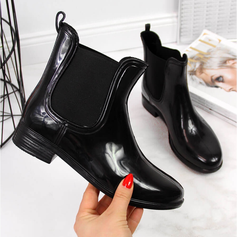 Ženske galoše crne lakirane Jodhpur čizme T.Sokolski crno 2