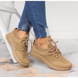 News Svijetlo bež mrežaste sportske cipele NOVOSTI 2